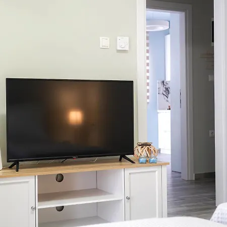 Niki's House By The Sea *