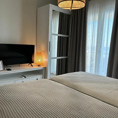 Niki's House By The Sea Appartement *