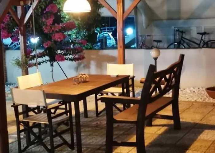 Apartman Niki's House By The Sea *